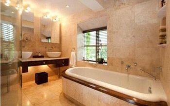 Transform Your Décor with Tumbled Travertine
